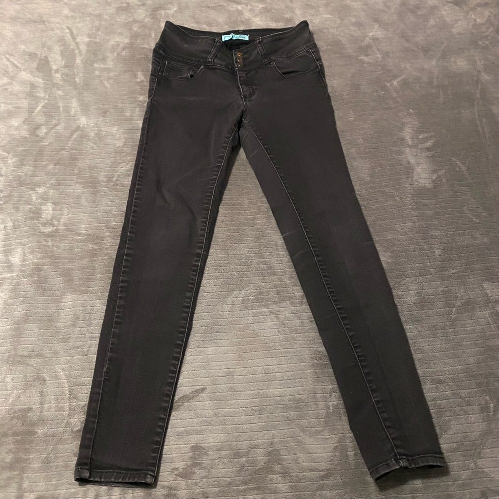 Black Skinny Jeans